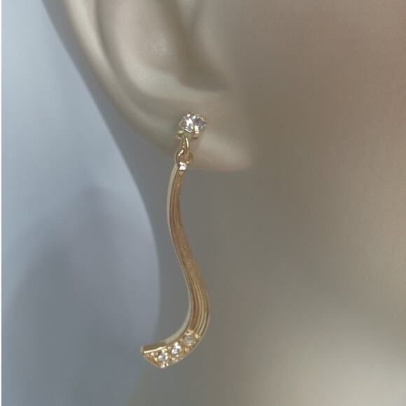 Anne Klein Rhinestone Swoop Earrings Vintage Textured Gold Tone Dangle Elegant - Picture 1 of 11